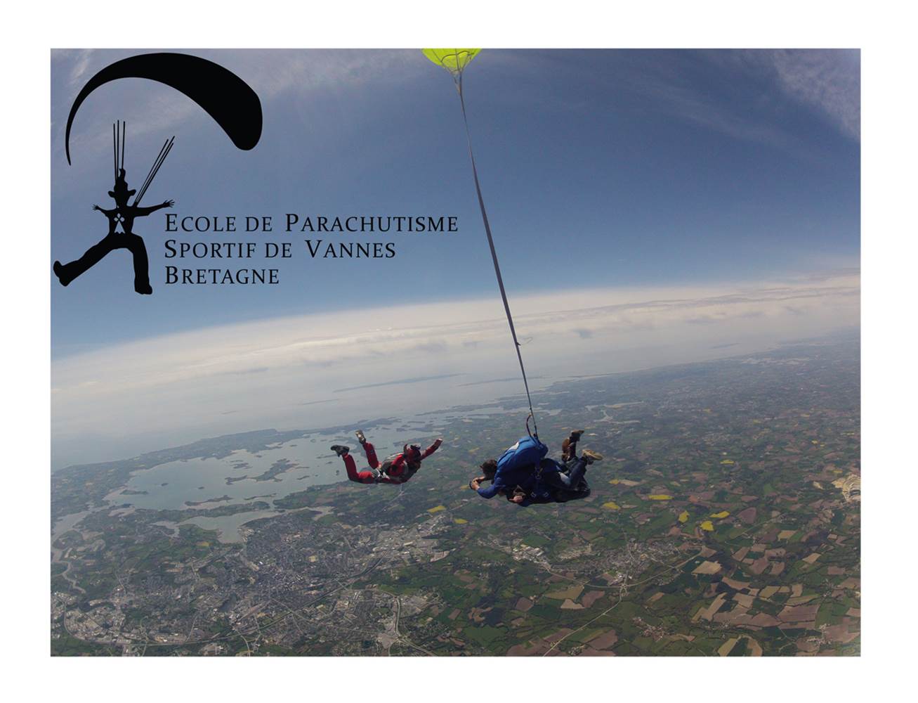 Ecole-de-Parachutisme-de-Vannes-Golfe-du-Morbihan-Bretagne sud ©
