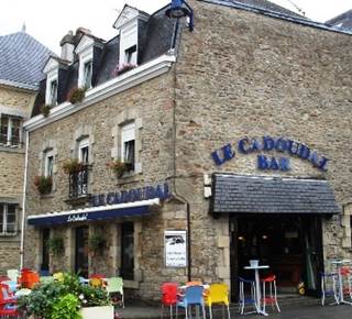 Hôtel Bar Le Cadoudal