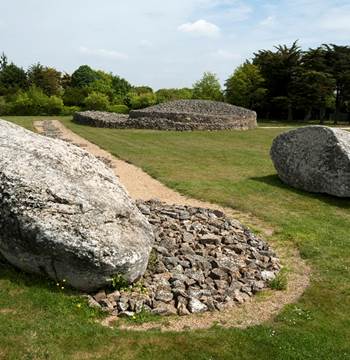 Site-des-megalithes-de-Locmariaquer-Morbihan-Bretagne-Sud